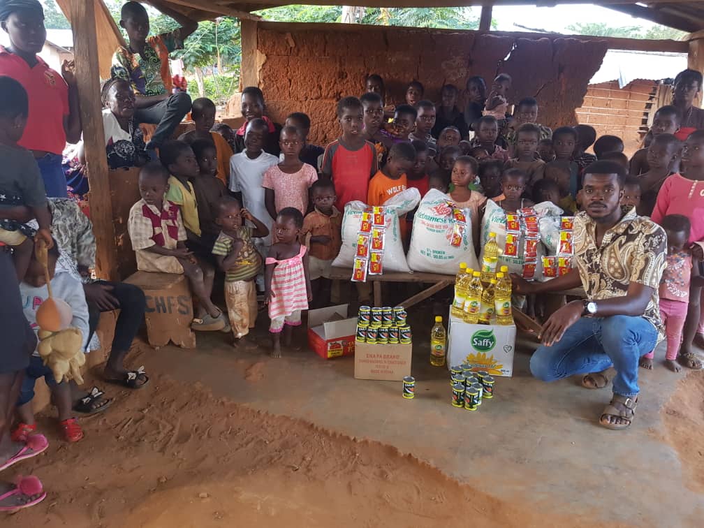 Food and beverages delivered to Akwatiakwaso villagers - 30 August 2020 (3)